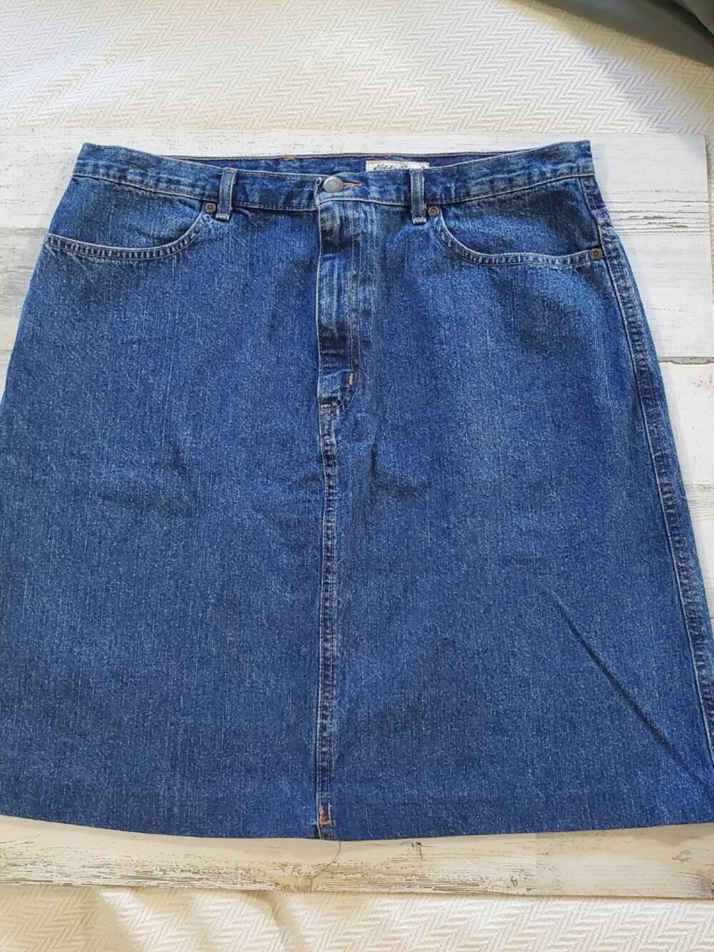 Vintage Eddie Bauer Mid length denim skirt size 14